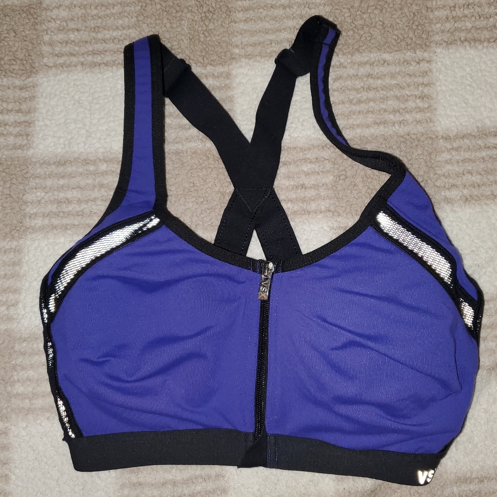 Victoria's Secret Sport Knockout Front Close Sports Bra 32D